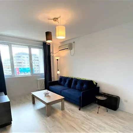 Perla Spacious 2 Bedroom Apartment Bucharest